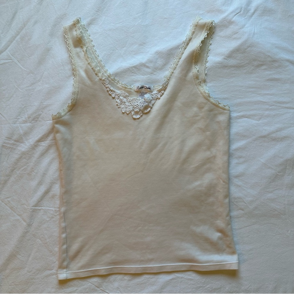 ‼️SOLD ‼️Cuddl Duds - Lace Trim Tank Top
